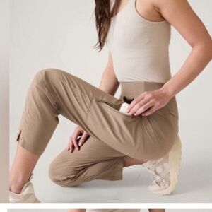 Athleta Brooklyn Mid Rise Ankle Utility Pant Sz 6